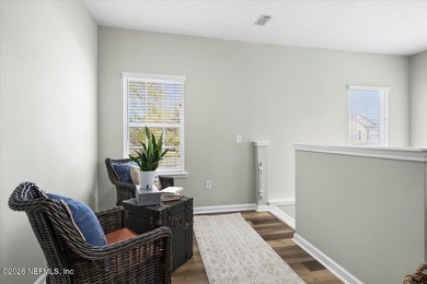 *PRICE IMPROVEMENT* This beautiful, COMPLETELY FURNISHED 3 - photo 4
