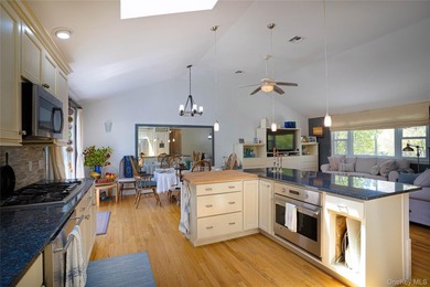 Set on approximately 0.47 acres in the Lion Head Beach - photo 11