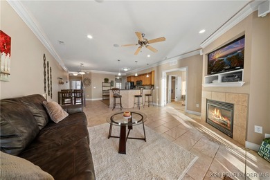 Experience lake life at its best- with a superb price tag! This