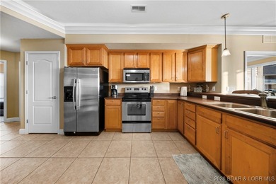 Experience lake life at its best- with a superb price tag! This