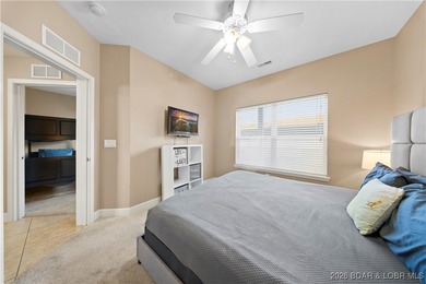 Experience lake life at its best- with a superb price tag! This