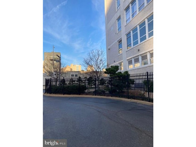 Price reduced to sell! Move in condition! Welcome to Grandview - photo 17