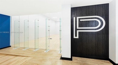 Beautifully furnished 1 bedroom + enclosed den and 2 full