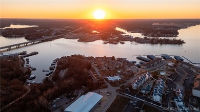 Experience lake life at its best- with a superb price tag! This