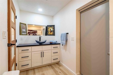 Seller offering up to $15,000 toward an approved mortgage-rate - photo 34