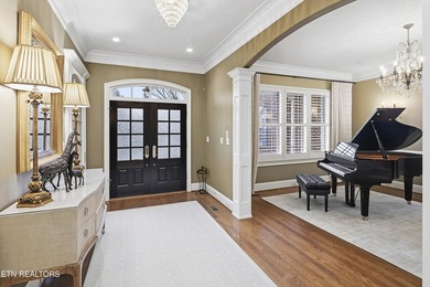 Tucked away in the heart of the historic and prestigious - photo 2