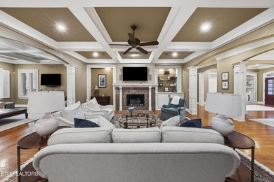 Tucked away in the heart of the historic and prestigious - photo 4