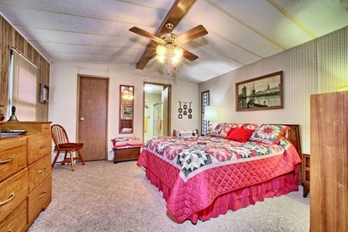 Cute Getaway Near Toledo Bend! Clean and immaculate 2BR/2BA - photo 19