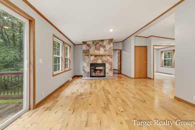 Great location in a private setting near Crockery Lake. Situated - photo 5