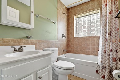 A beautiful, well maintained home in (Southport) BSL area. This