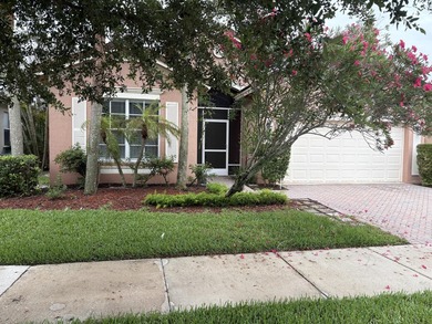 1868 sq.ft CBS Lake Front Home with great Water Views. 3-beds - photo 1