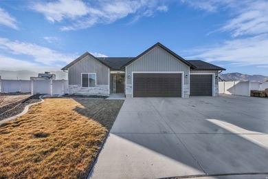 Great Salt Lake Home For Sale in Grantsville Utah