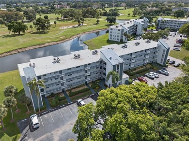 (private lake, pond, creek) Condo For Sale in Margate Florida