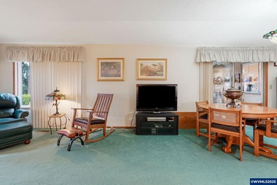 Enjoy mountain views from this well maintained 2bed/2 bath