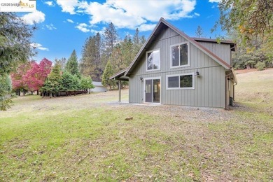 Your Dream Yosemite Mountain Getaway in Groveland, CA! Escape to - photo 1