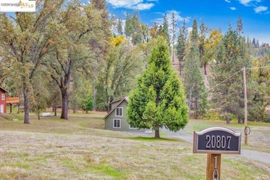 Your Dream Yosemite Mountain Getaway in Groveland, CA! Escape to - photo 4