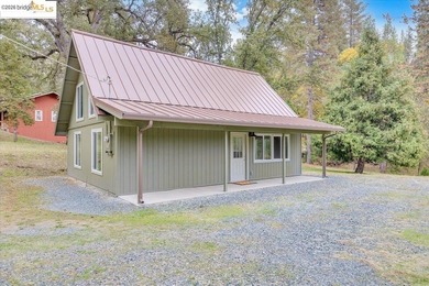 Your Dream Yosemite Mountain Getaway in Groveland, CA! Escape to - photo 10