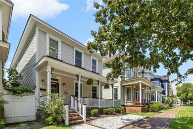 Profitable short-term rental paradise just steps from iconic - photo 1