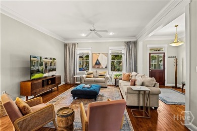 Profitable short-term rental paradise just steps from iconic - photo 8