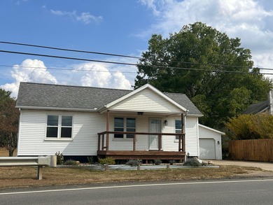 (private lake, pond, creek) Home Sale Pending in Massillon Ohio