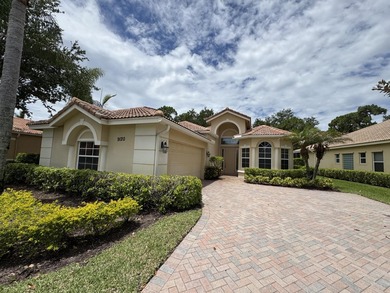 Welcome Home to Luxury and Comfort! Step into this stunning - photo 1