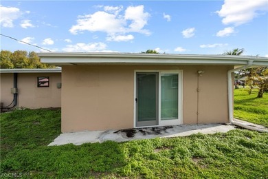 Welcome to this well-maintained home in North Fort Myers - photo 42