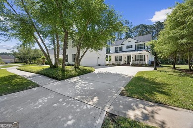 Looking for a beautiful home to call yours in the prestigious - photo 6