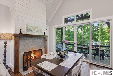 Lake living at it best!. This direct lakefront custom built home - photo 15