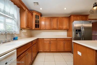 Beautiful detached Colonial home, offering over 2,100 square - photo 20