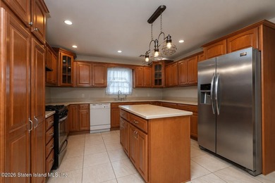Beautiful detached Colonial home, offering over 2,100 square - photo 21