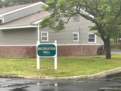 Welcome to Cedar Glen Homes. This active adult community is one - photo 25