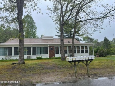 Welcome to Cedar Glen Homes. This active adult community is one - photo 26