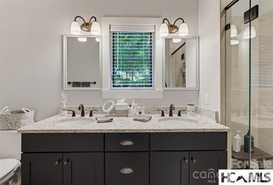 Lake living at it best!. This direct lakefront custom built home - photo 27