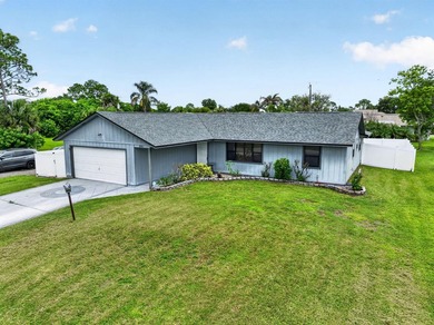 St. Lucie River Home For Sale in Port Saint Lucie Florida