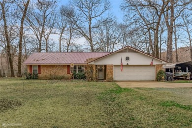 Lake Home Sale Pending in Heflin, Louisiana