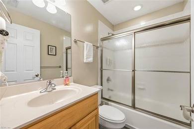 Luxury Sandbridge Beach retreat offering exceptional rental - photo 10