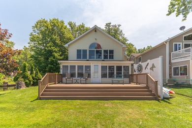 Portage Lake - Livingston County Home For Sale in Pinckney Michigan