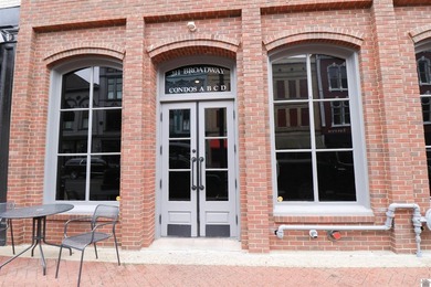 211 Broadway: Historic Downtown Luxury Experience the best of - photo 3