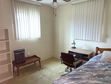Welcome to this charming 3-bedroom, 2-bathroom single-family - photo 6