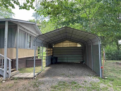 Cute little two bedroom mobile home sitting on .76 acres in - photo 17