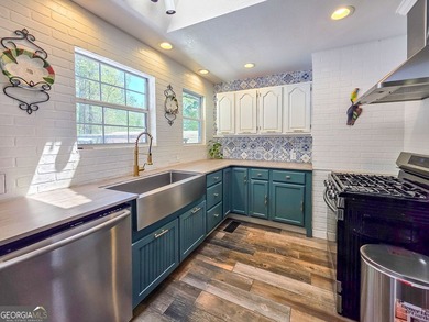 Discover the ultimate multi-generational retreat or - photo 7