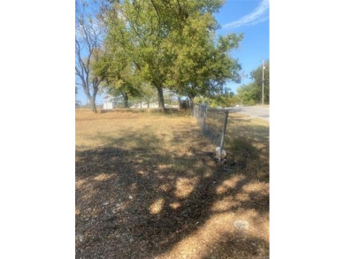 Lake Hudson Lot For Sale in Locust Grove Oklahoma