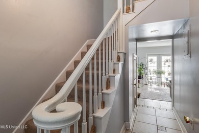 You don't want to miss this charming 2bd 1.5ba townhouse condo - photo 5