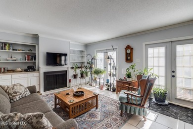 You don't want to miss this charming 2bd 1.5ba townhouse condo - photo 7