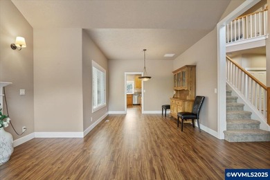 Open House Jan 25, 1 to 3.Welcome home to Creekside!  Great home