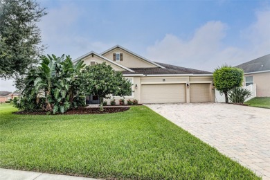 Lake Fannie Home For Sale in Winter Haven Florida