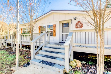 (pending lake) Home For Sale in Wedowee Alabama