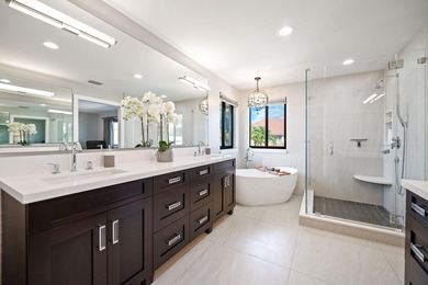 A completely & tastefully upgraded home on a culdesac does exist - photo 30