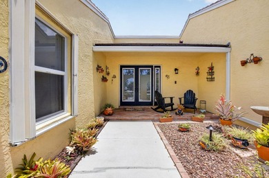 Renovated 2 bedroom, 2.5 bathroom garden paradise on a desirable - photo 4