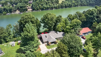 Wake Up to lake views every day - this charming updated 3 - photo 40